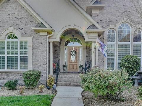 2825 Smith Field Dr, Monroe, NC 28110 photo 2
