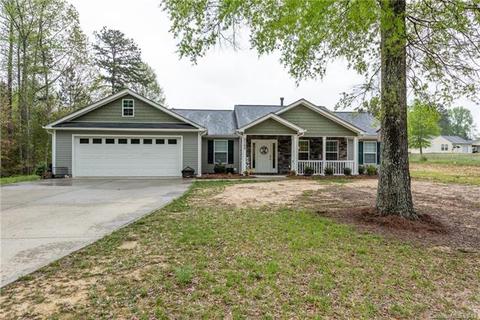 3152 Georgetown Rd, Lancaster, SC 29720 photo 2