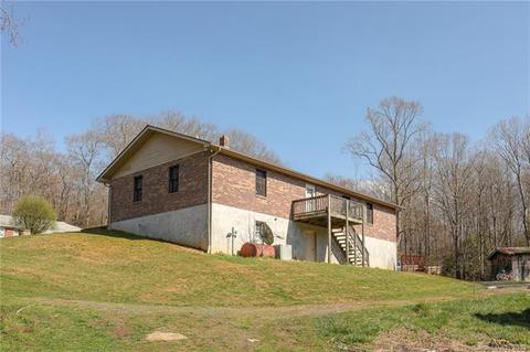 782 Dula Rd, Spruce Pine, NC 28777 photo 3