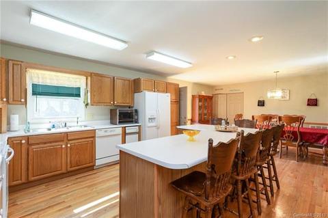 782 Dula Rd, Spruce Pine, NC 28777 photo 6