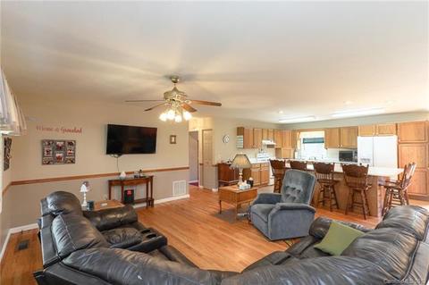 782 Dula Rd, Spruce Pine, NC 28777 photo 15