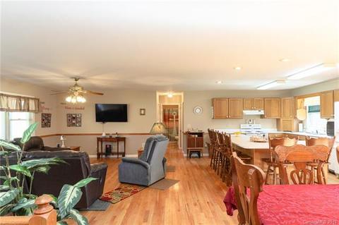 782 Dula Rd, Spruce Pine, NC 28777 photo 10