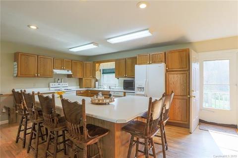 782 Dula Rd, Spruce Pine, NC 28777 photo 5