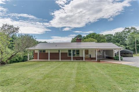 230 S Main St, Bostic, NC 28018 photo 2