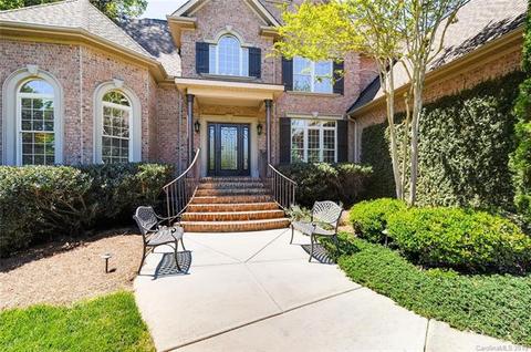 428 Langston Place Dr, Fort Mill, SC 29708 photo 2