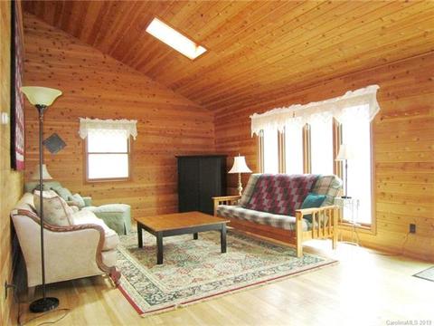 20 Roaring Fork Rd, Mars Hill, NC 28754 photo 2