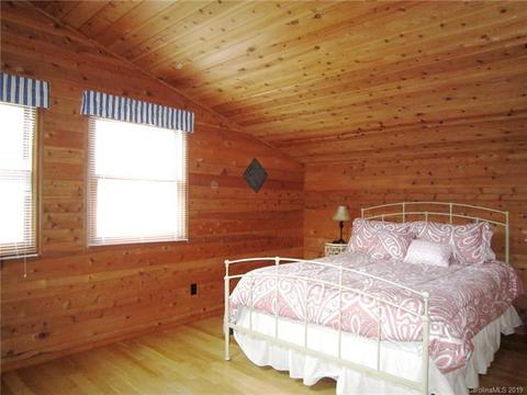 20 Roaring Fork Rd, Mars Hill, NC 28754 photo 19