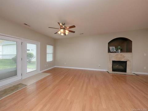 9215 Ducati Ln, Cornelius, NC 28031 photo 12