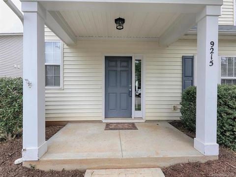 9215 Ducati Ln, Cornelius, NC 28031 photo 4