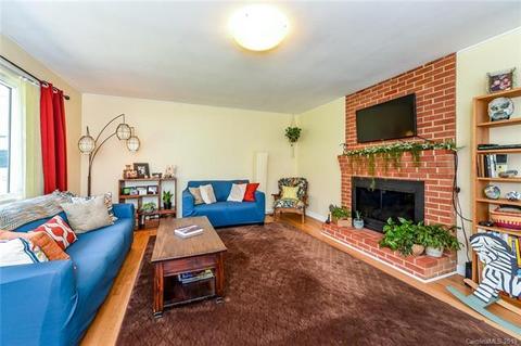 360 Allison Rd, Brevard, NC 28712 photo 3