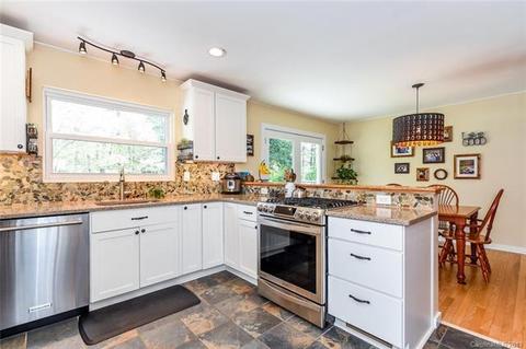 360 Allison Rd, Brevard, NC 28712 photo 15