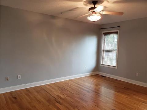 304 Pine Meadows Cir, Hickory, NC 28601 photo 7