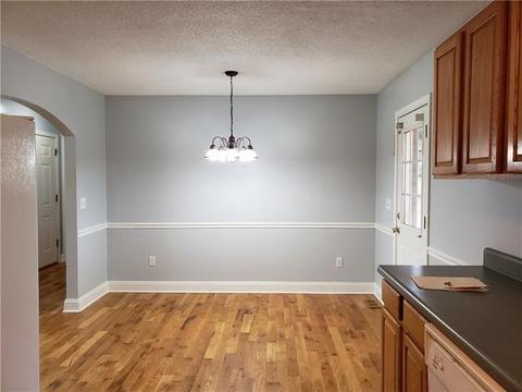 304 Pine Meadows Cir, Hickory, NC 28601 photo 6