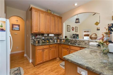 418 Durham Rd, Stanley, NC 28164 photo 6
