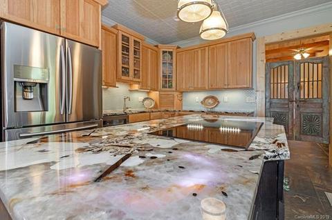 260 Walnut Hill Dr, Brevard, NC 28712 photo 10
