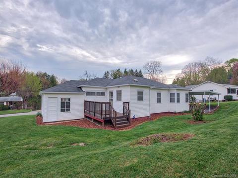 12 Johnson Dr, Canton, NC 28716 photo 4