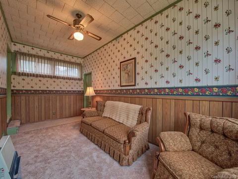 12 Johnson Dr, Canton, NC 28716 photo 9