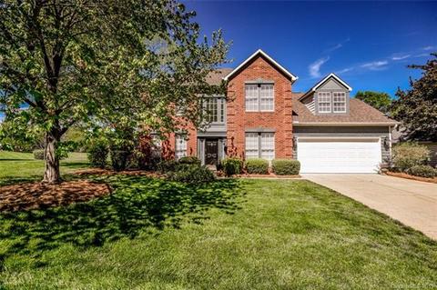 7421 Monbrison Cir, Cornelius, NC 28031 photo 1