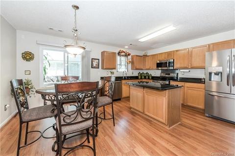 6122 Sid Crane Dr, Charlotte, NC 28216 photo 7