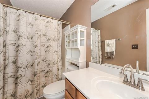 6122 Sid Crane Dr, Charlotte, NC 28216 photo 12