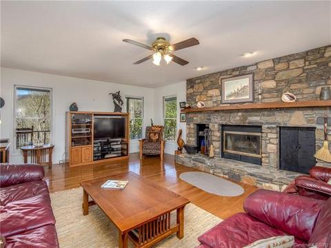 23 Lynnette Dr, Fairview, NC 28730 photo 7