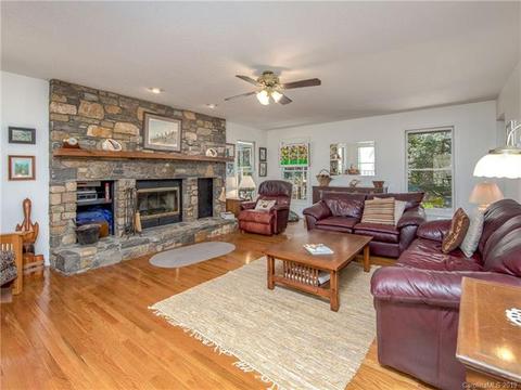 23 Lynnette Dr, Fairview, NC 28730 photo 8
