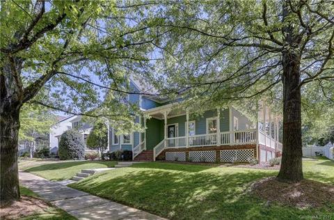 779 Julia St, Fort Mill, SC 29708 photo 2