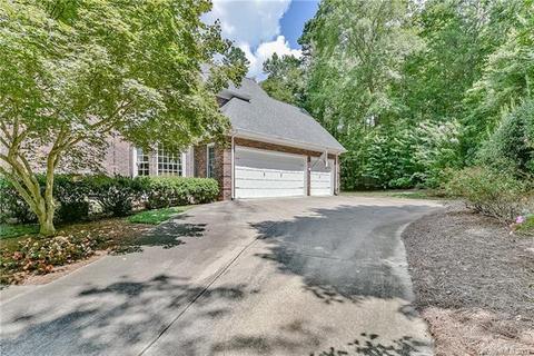 18310 Pages End, Davidson, NC 28036 photo 3