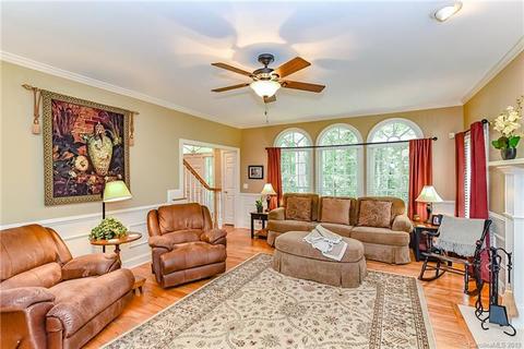 18310 Pages End, Davidson, NC 28036 photo 8