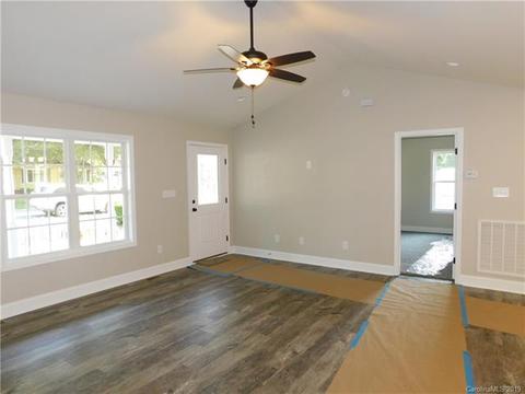 406 E 24th St, Kannapolis, NC 28083 photo 3