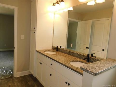 406 E 24th St, Kannapolis, NC 28083 photo 9