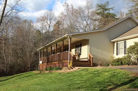 31 Midway Dr, Sylva, NC 28779 photo 1