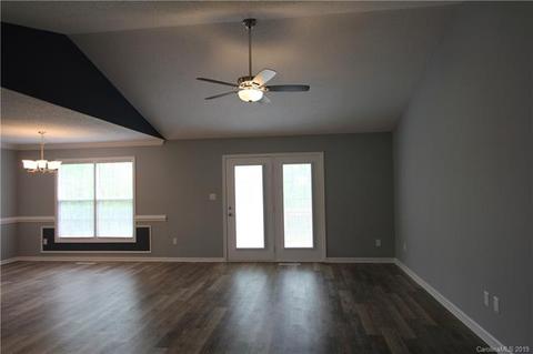 2500 Overview Rd, Salisbury, NC 28147 photo 8
