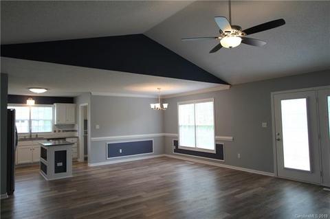 2500 Overview Rd, Salisbury, NC 28147 photo 9
