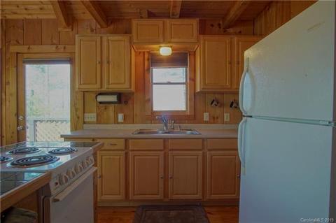 465 Shepherds Run, Purlear, NC 28665 photo 15
