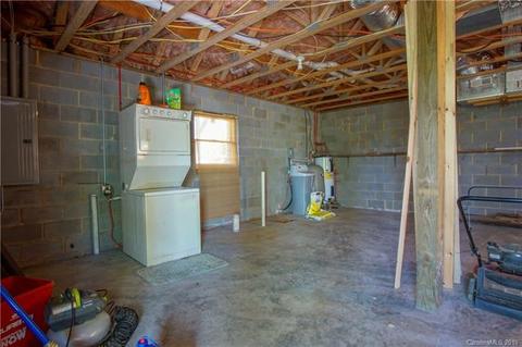 465 Shepherds Run, Purlear, NC 28665 photo 32