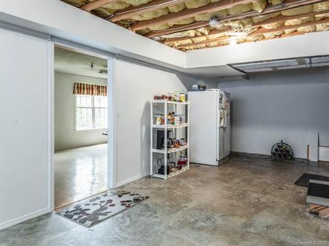8 Kit Ct, Fletcher, NC 28732 photo 28
