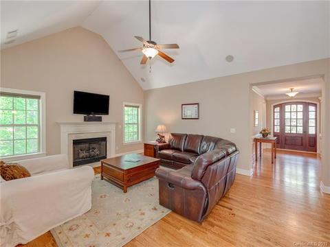 815 Arrow Point Ln, Davidson, NC 28036 photo 8