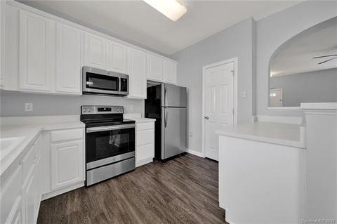 1118 Sienna Sand Way, Fort Mill, SC 29708 photo 9