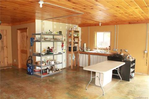 700 Sapling Mountain Rd, Marshall, NC 28753 photo 6