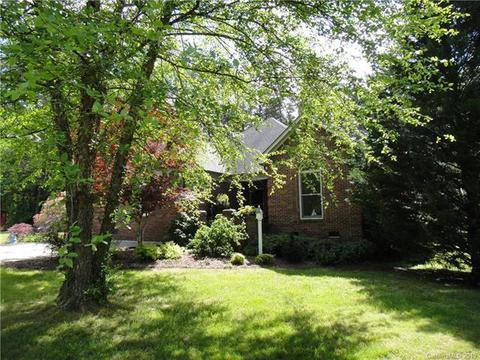 3710 Spring Dr, Midland, NC 28107 photo 1