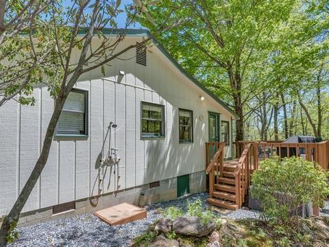 1251 Jude Gap Rd, Mill Spring, NC 28756 photo 5