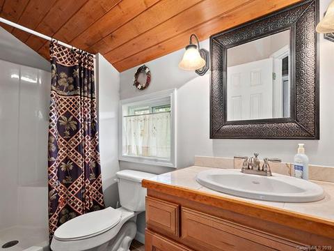 309 Halfmoon Way, Clyde, NC 28721 photo 33
