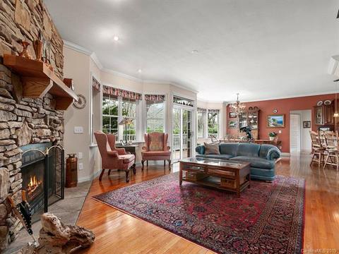 309 Halfmoon Way, Clyde, NC 28721 photo 15