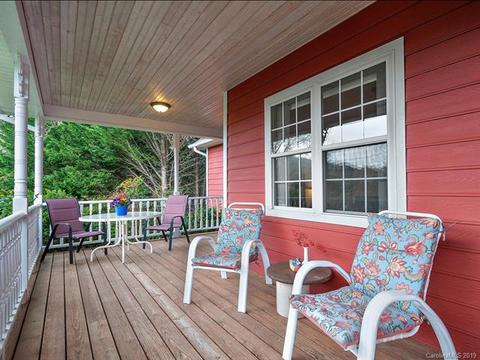 309 Halfmoon Way, Clyde, NC 28721 photo 12