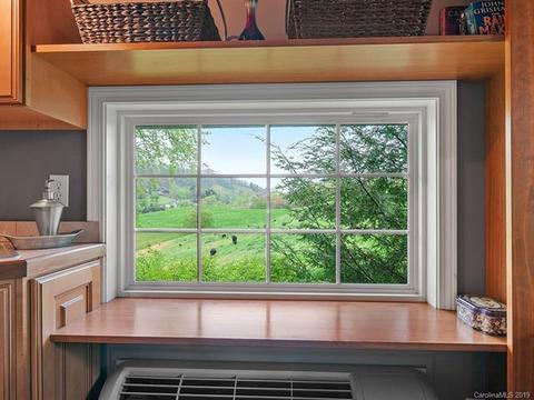 309 Halfmoon Way, Clyde, NC 28721 photo 31