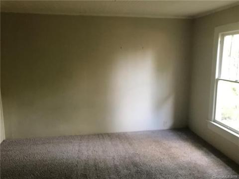 630 Smith St, Kannapolis, NC 28083 photo 3