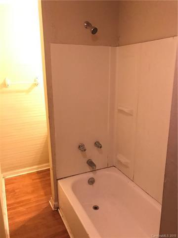 630 Smith St, Kannapolis, NC 28083 photo 4