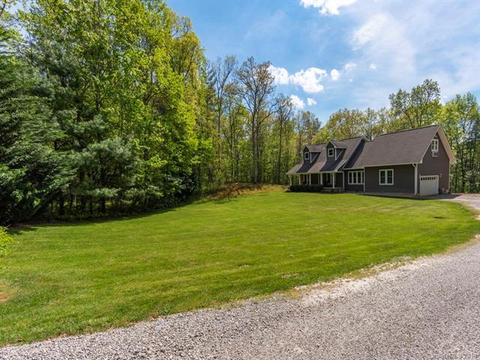 58 Thunder Ridge Rd, Canton, NC 28716 photo 1
