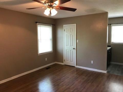 972 Tangle Dr, Hickory, NC 28602 photo 16